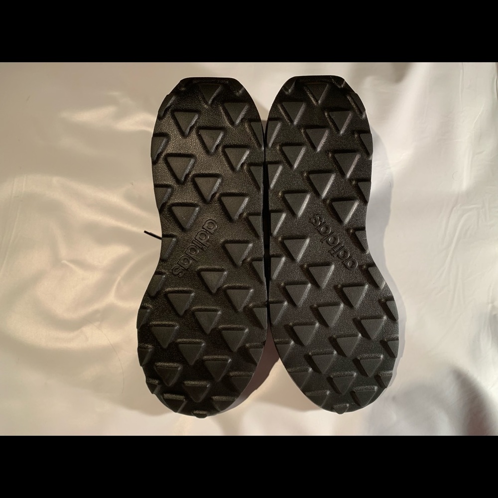 Black Adidas Questar Rise Shoes - Picture 4 of 6